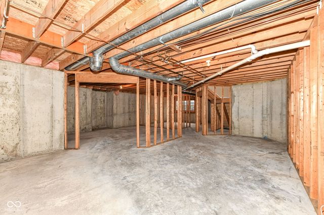 10661 Burning Ridge Lane, Fishers, IN 46037