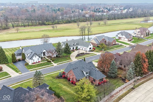 10661 Burning Ridge Lane, Fishers, IN 46037