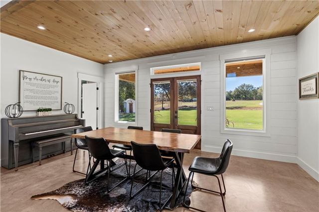 196 Frank Brown Road, Maysville, GA 30558