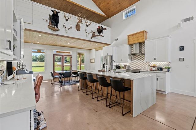 196 Frank Brown Road, Maysville, GA 30558