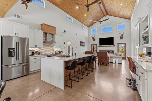 196 Frank Brown Road, Maysville, GA 30558