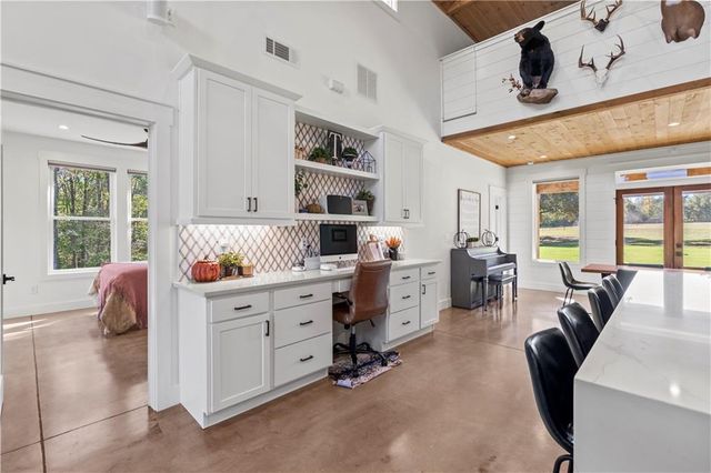 196 Frank Brown Road, Maysville, GA 30558