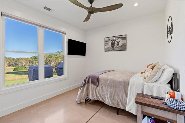 196 Frank Brown Road, Maysville, GA 30558