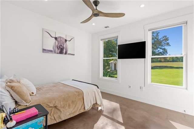 196 Frank Brown Road, Maysville, GA 30558