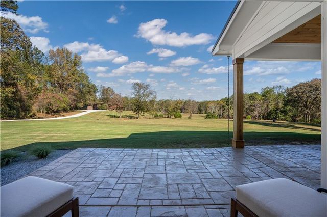 196 Frank Brown Road, Maysville, GA 30558