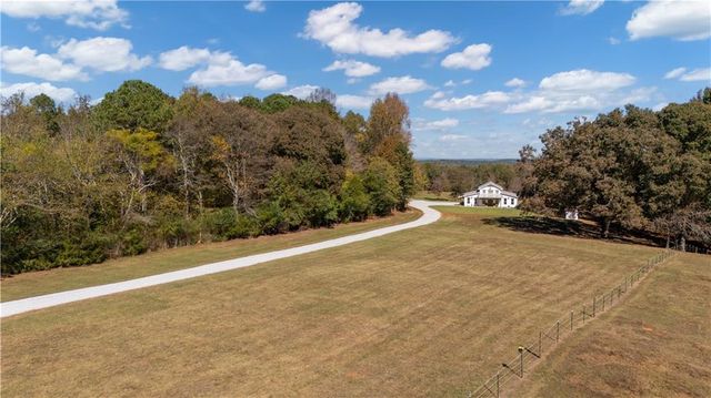 196 Frank Brown Road, Maysville, GA 30558