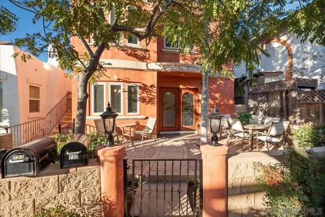 750 Island Court, San Diego, CA 92109