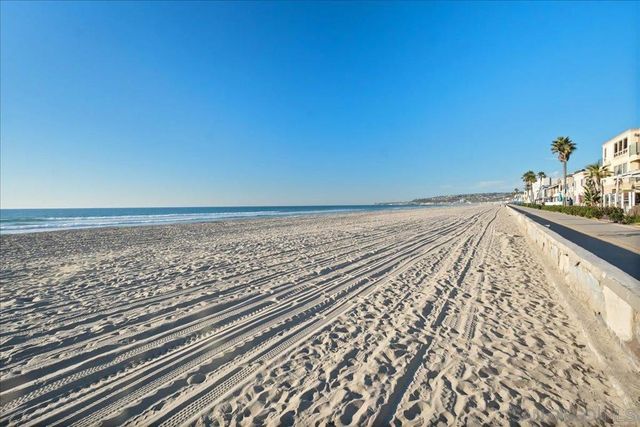 750 Island Court, San Diego, CA 92109