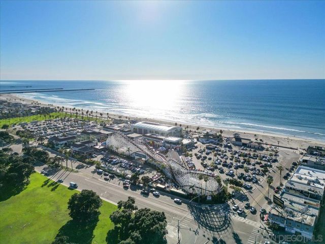 750 Island Court, San Diego, CA 92109