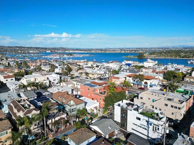 750 Island Court, San Diego, CA 92109