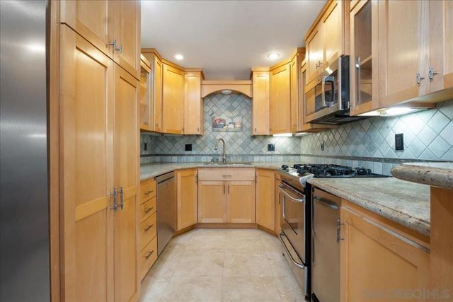 750 Island Court, San Diego, CA 92109