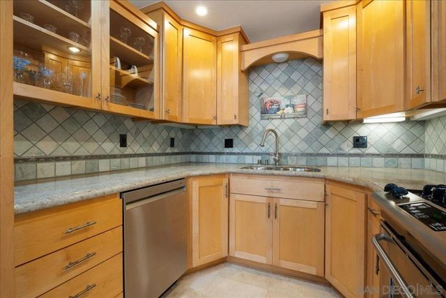 750 Island Court, San Diego, CA 92109