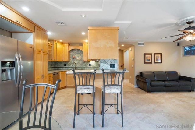 750 Island Court, San Diego, CA 92109