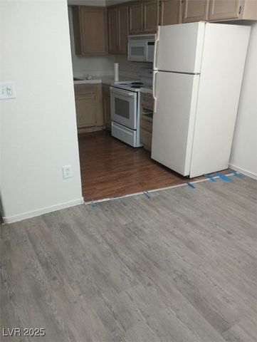 2725 South NELLIS Boulevard 1158, Las Vegas, NV 89121