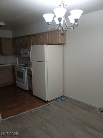 2725 South NELLIS Boulevard 1158, Las Vegas, NV 89121