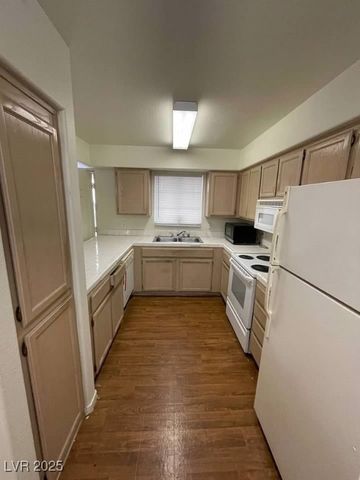 2725 South NELLIS Boulevard 1158, Las Vegas, NV 89121