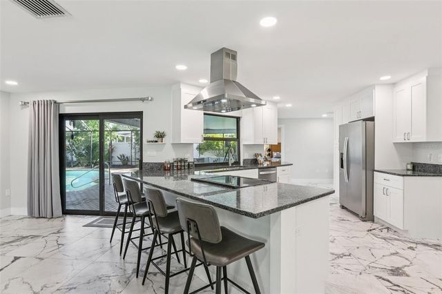 12099 KAY DRIVE, Seminole, FL 33772