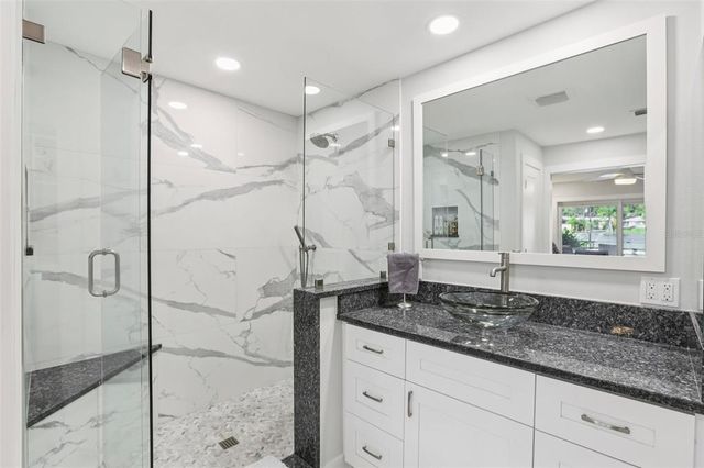 12099 KAY DRIVE, Seminole, FL 33772