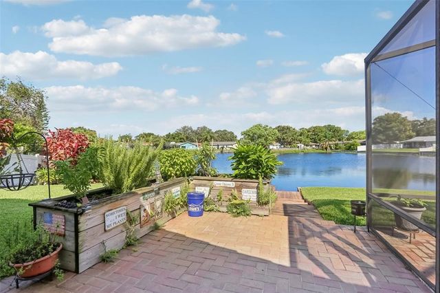 12099 KAY DRIVE, Seminole, FL 33772
