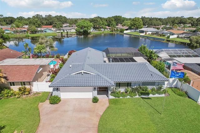 12099 KAY DRIVE, Seminole, FL 33772