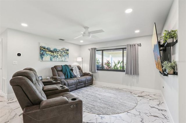 12099 KAY DRIVE, Seminole, FL 33772