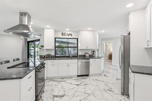 12099 KAY DRIVE, Seminole, FL 33772
