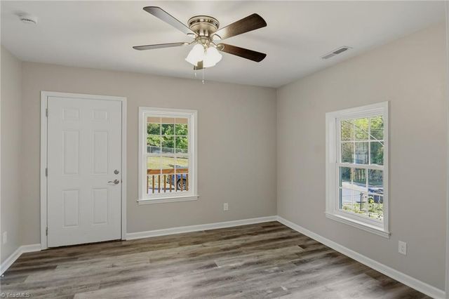 2206 Dunbar Street, Winston-salem, NC 27105