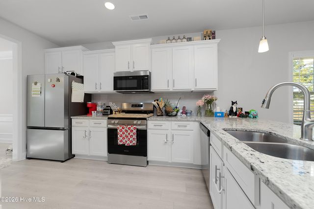 1011 Hot Rod Road, New Bern, NC 28562