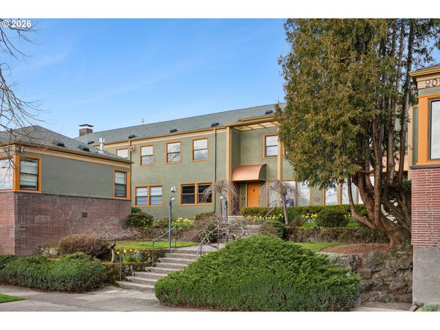 2025 Se CARUTHERS St 18, Portland, OR 97214