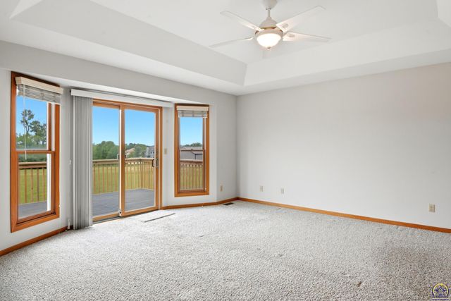 3635 SE 45th St, Berryton, KS 66409