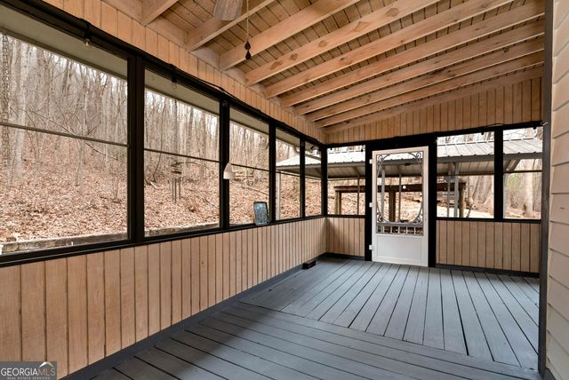 172 S Hickory Lane, Cleveland, GA 30528