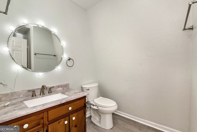 172 S Hickory Lane, Cleveland, GA 30528