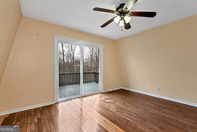 172 S Hickory Lane, Cleveland, GA 30528