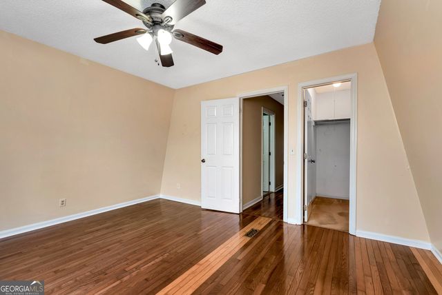 172 S Hickory Lane, Cleveland, GA 30528