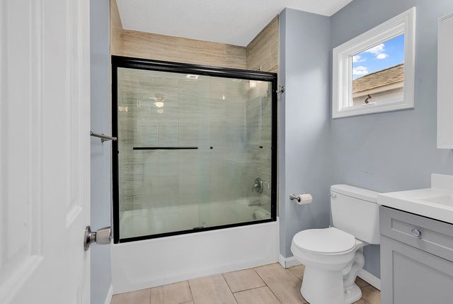 829 9th Ave. S, North Myrtle Beach, SC 29582