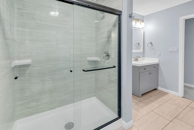 829 9th Ave. S, North Myrtle Beach, SC 29582