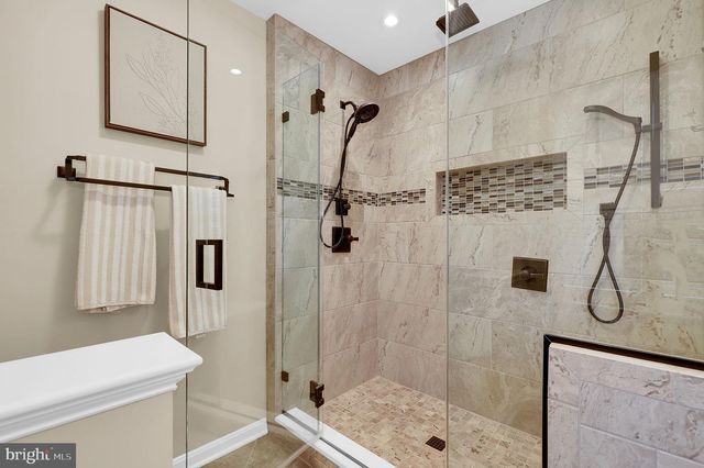 204 OAKMANOR WAY, Walkersville, MD 21793