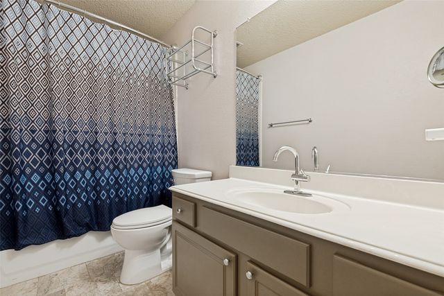 2501 Great Bear Lane, Denton, TX 76210