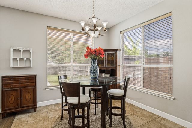 2501 Great Bear Lane, Denton, TX 76210