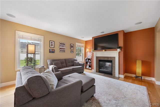 114 Willow Tree, Oneida, NY 13421