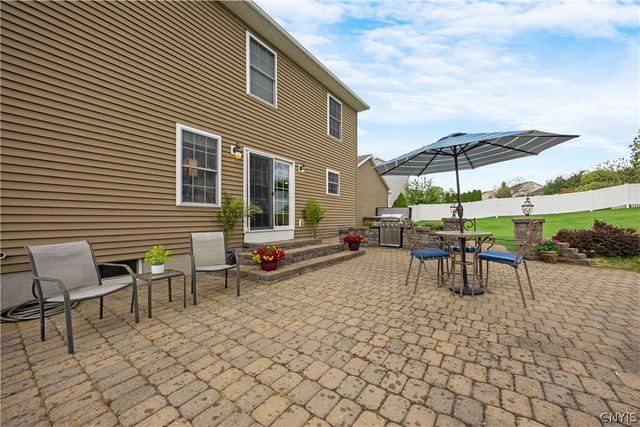 114 Willow Tree, Oneida, NY 13421