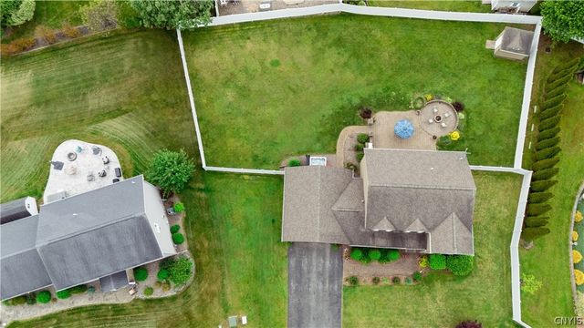 114 Willow Tree, Oneida, NY 13421