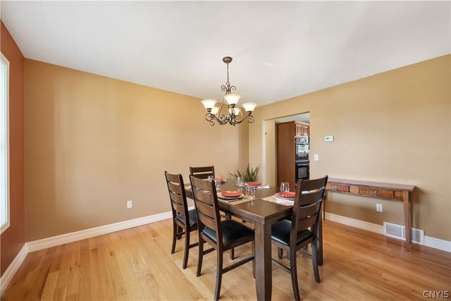 114 Willow Tree, Oneida, NY 13421