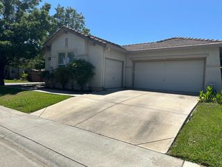9760 Roedell Way, Elk Grove, CA 95624