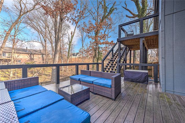 1406 Dogwood Drive, Bentonville, AR 72712