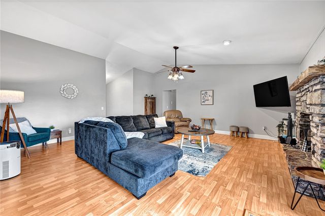 1406 Dogwood Drive, Bentonville, AR 72712