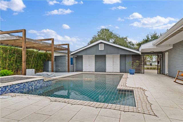 256 Purl Pl, Corpus Christi, TX 78412