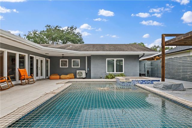 256 Purl Pl, Corpus Christi, TX 78412