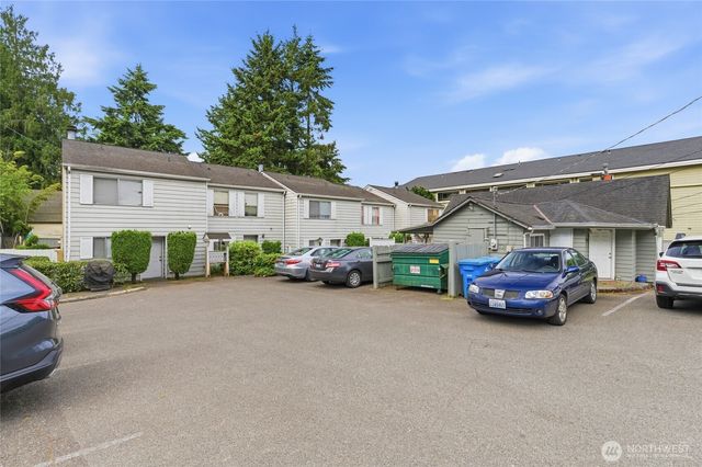 1529 -1529 NE 150th Street, Shoreline, WA 98155