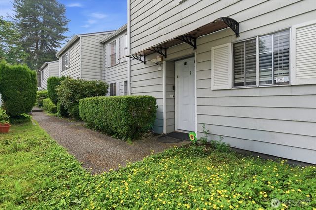 1529 -1529 NE 150th Street, Shoreline, WA 98155